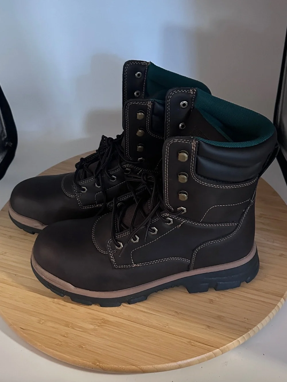 New in Box - Men’s Brahma Boots size 11